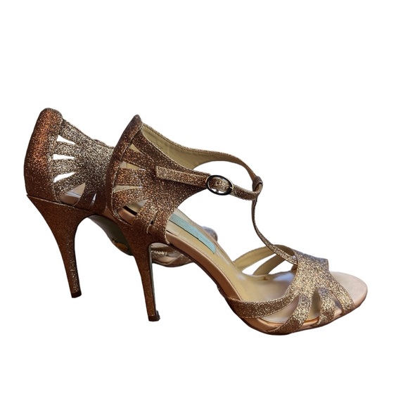 Betsey Johnson Gold Glitter Heels - Picture 3 of 6